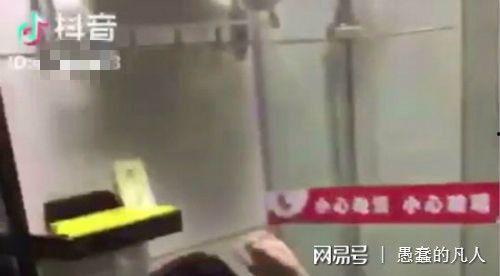 久热国产厕所视频,久热视频揭秘智能如厕新体验