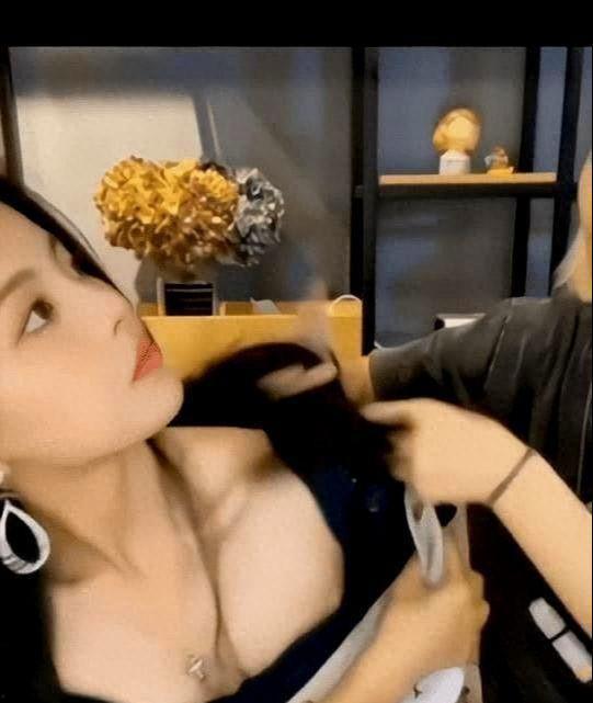 国产露出小视频 magnet